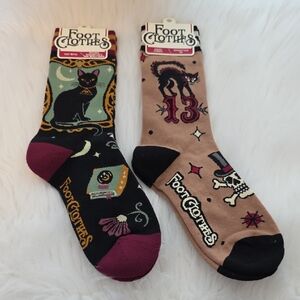 Women's Halloween Themed Socks - Black and Tan